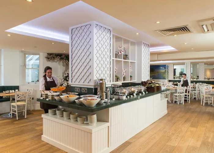 Park International Hotel